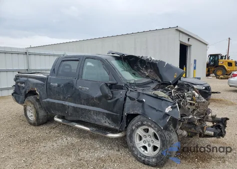 2005 Dodge Dakota Quad Slt from USA, damaged, VIN 1D7HW48N25S309897